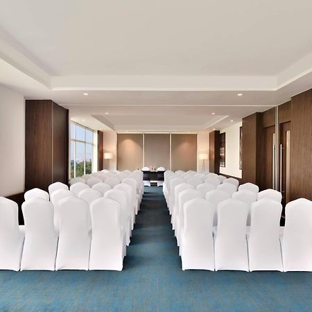 Fairfield By Marriott Pune Kharadi Exteriör bild