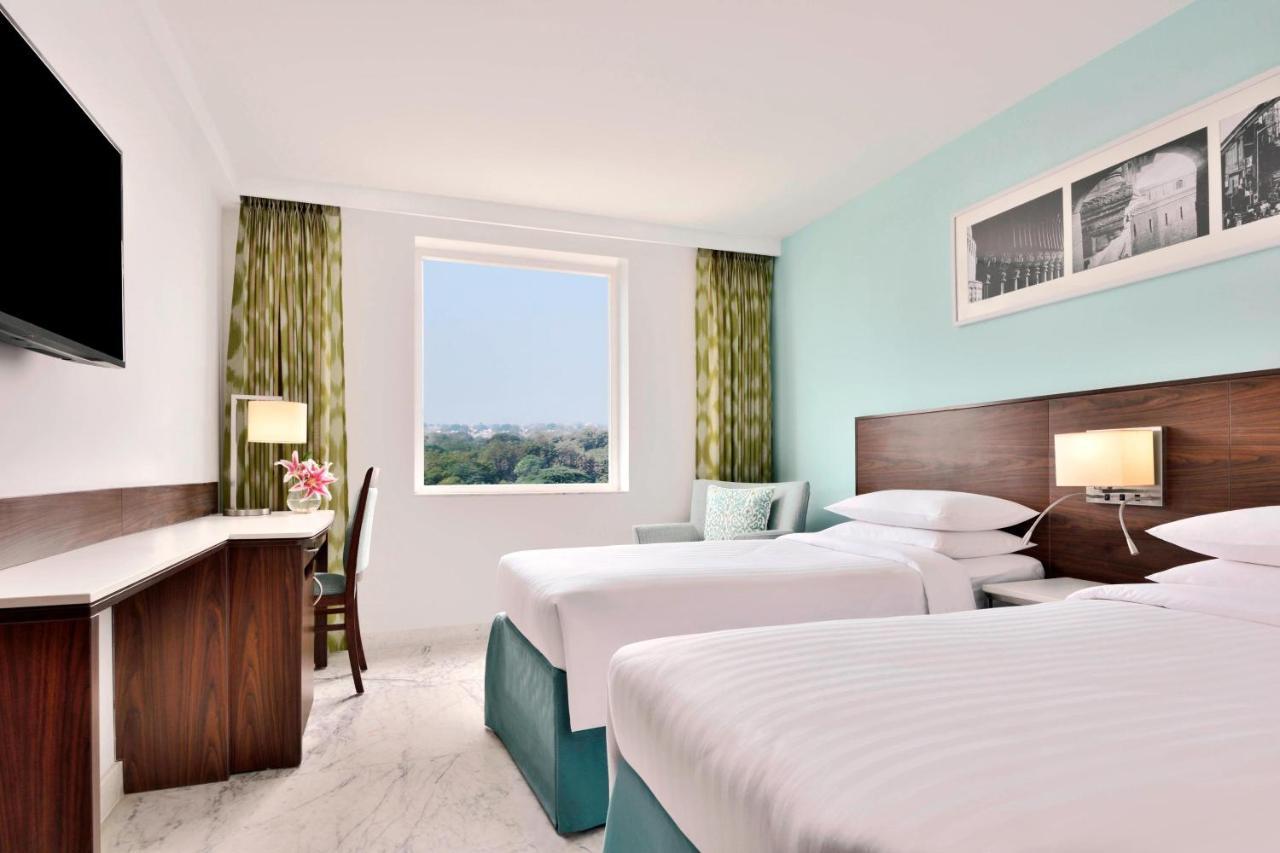 Fairfield By Marriott Pune Kharadi Exteriör bild