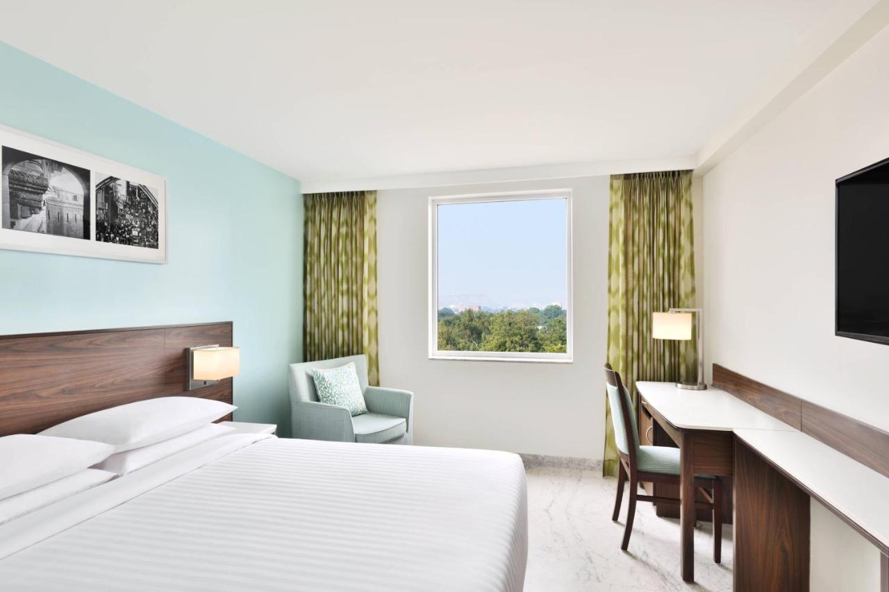 Fairfield By Marriott Pune Kharadi Exteriör bild