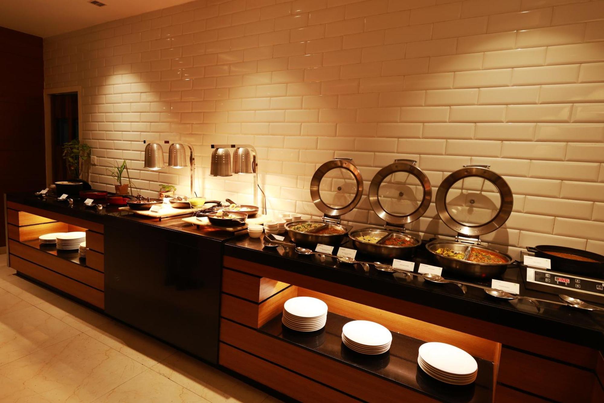 Fairfield By Marriott Pune Kharadi Exteriör bild
