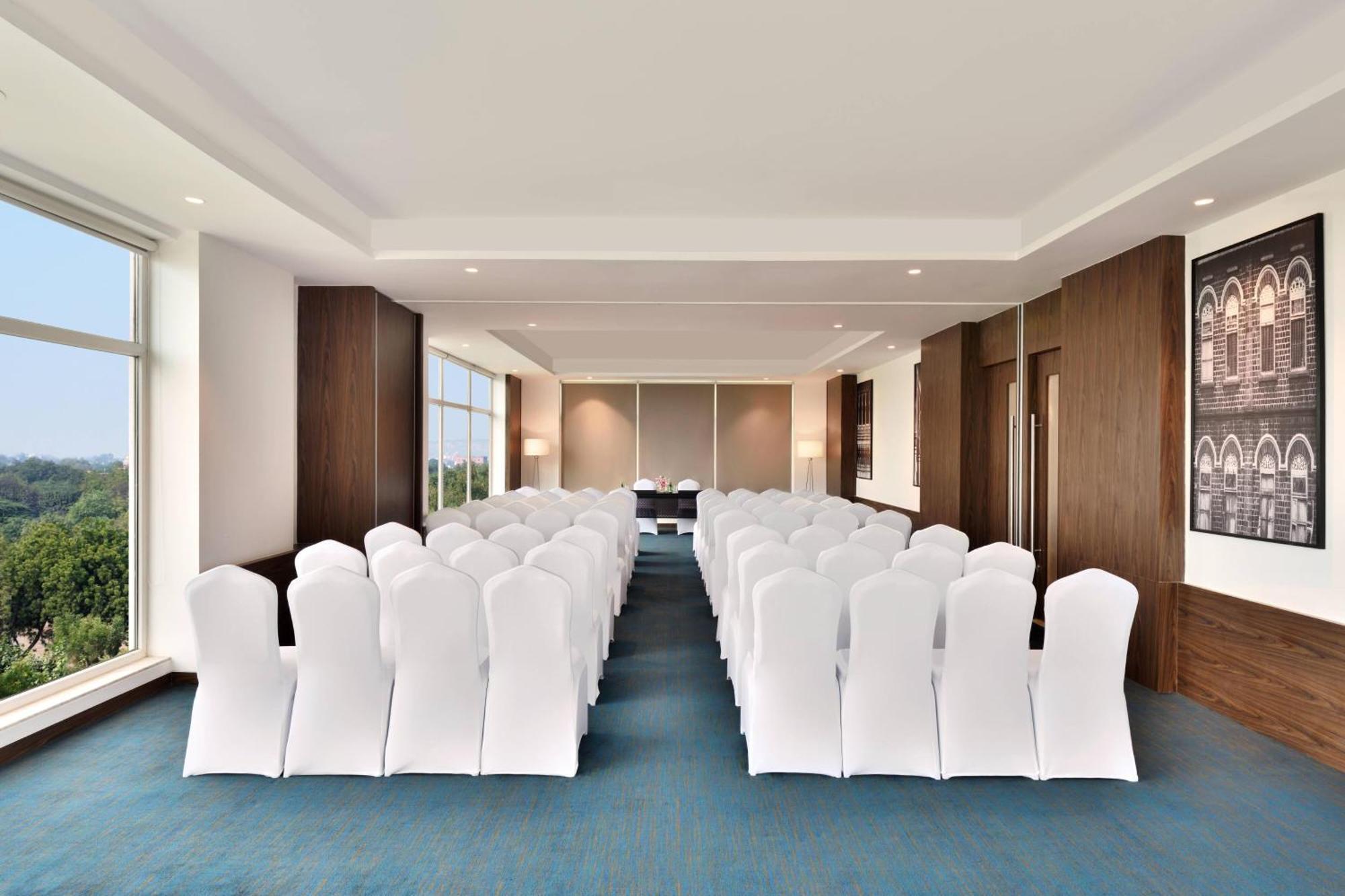 Fairfield By Marriott Pune Kharadi Exteriör bild
